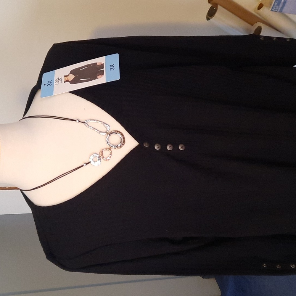 Womens light long sleeve top